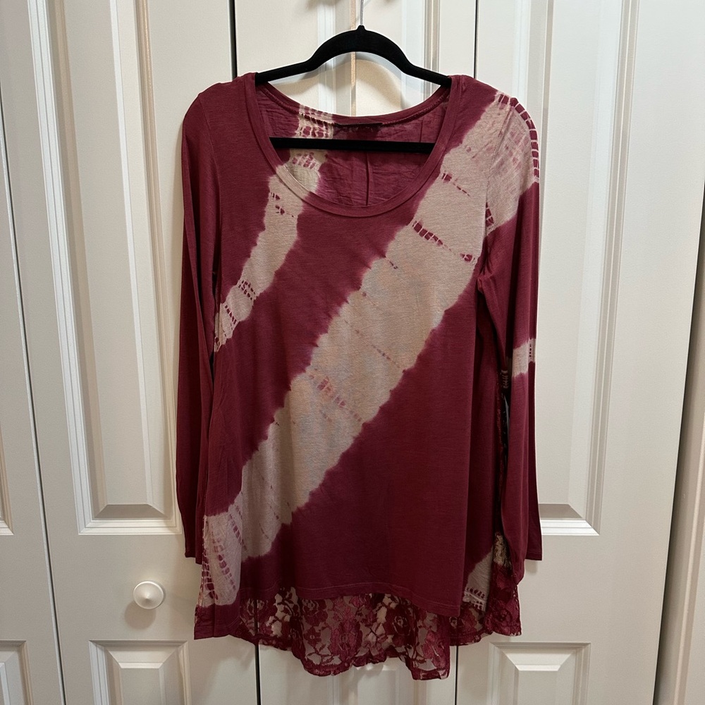Women's Burgundy Tie-Dye Top